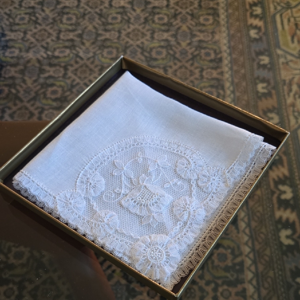 Vintage Belguim Lace Beautiful 10 Inch By 10 Inch Handkerchief